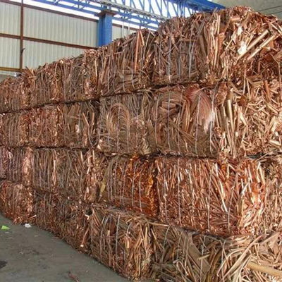 La réutilisation pure d'en cuivre DIN JIS ferraillent la chute de rebut du fil 99,9%
