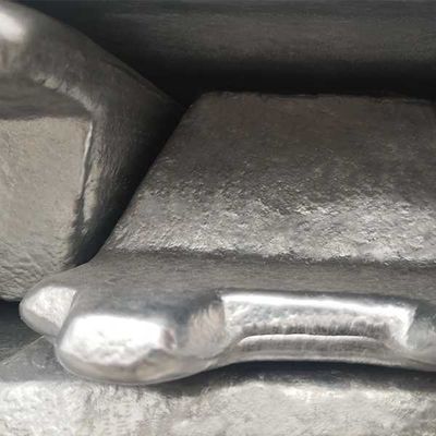 99,7 99,9% grande pureté en aluminium primaire des lingots Adc12 A380