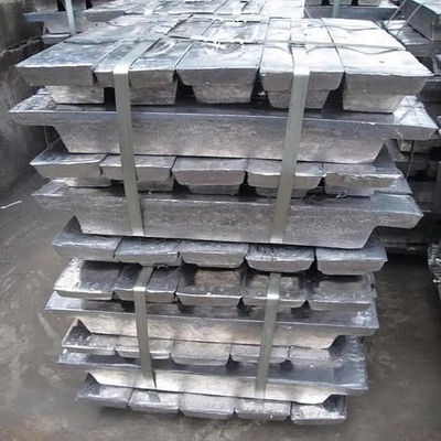 99,8% composition pure en alliage d'aluminium des lingots A8 en aluminium primaires