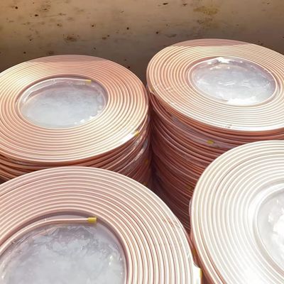 Bobine de cuivre 15mm de tuyau isolée par PE ignifuge d'en cuivre de climatiseur de tube de tuyau